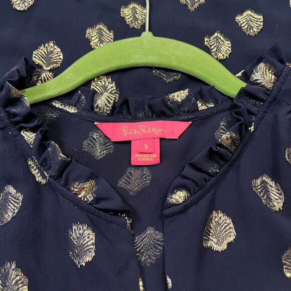 Lilly Pulitzer Giana True Navy Silk Blouse Gold Metallic Shell Design Small EUC - Picture 4 of 9